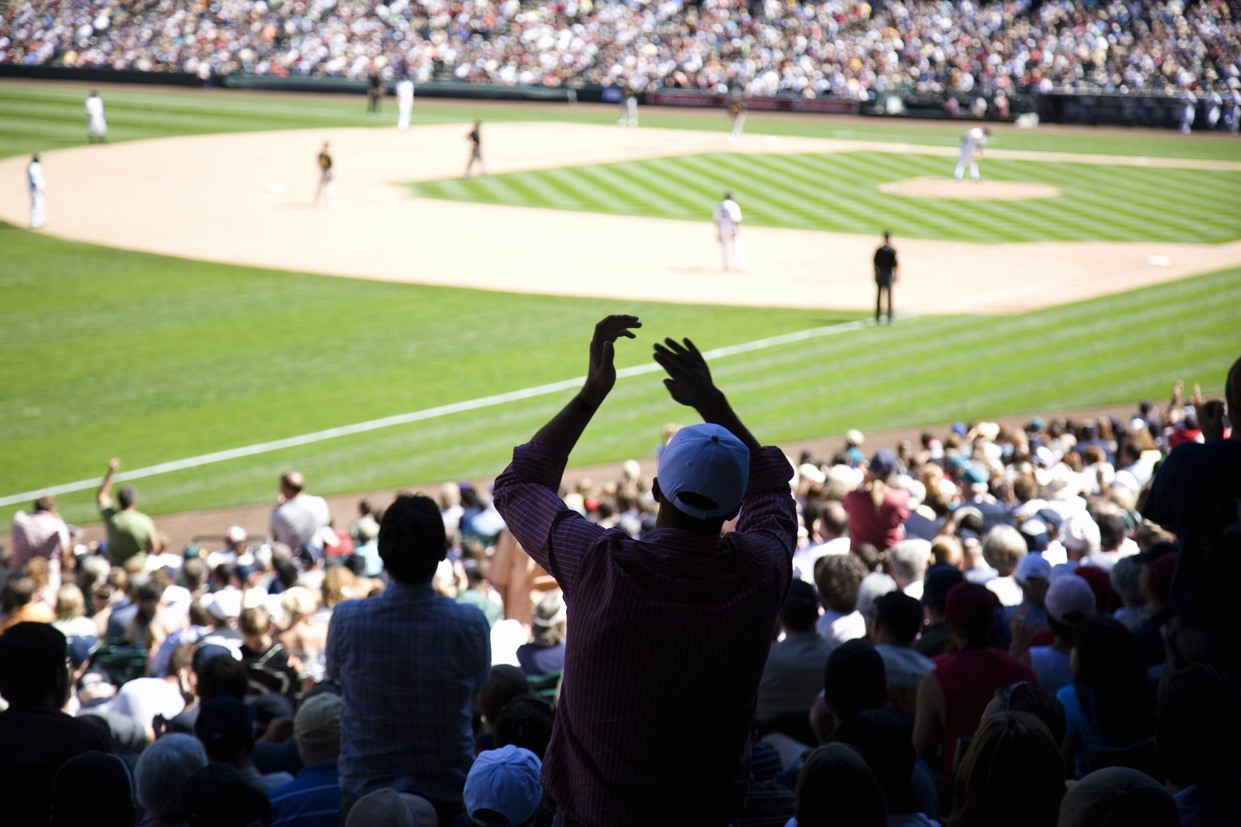 Cronenworth's HR in 10th sends Padres past Brewers 6-4