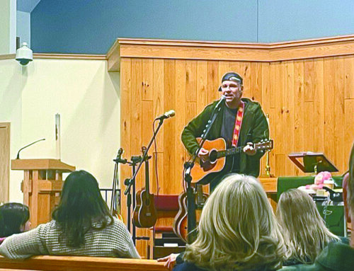 Mitch McVicker entertains crowd with Christian rock music