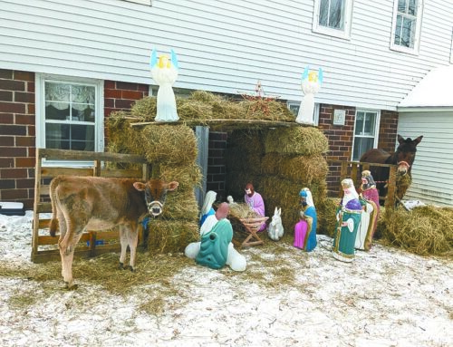 Frederic church holds live Nativity