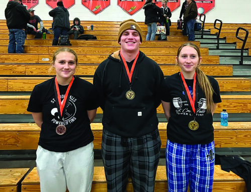 Three St. Croix Falls’ powerlifters head to state competition