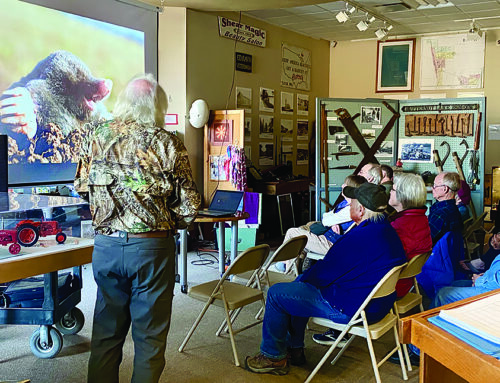 Wildlife technician and educator speaks on mammals of the Great Lakes Region