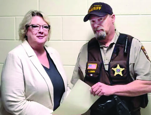 Burnett County corrections deputy receives commendation