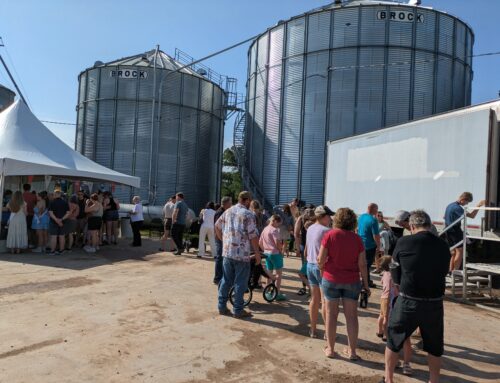 Four Cubs Farm welcomes hundreds for annual dairy breakfast