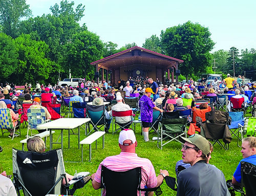 The Whitesidewalls kick off Amery’s Music on the River