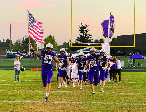 Eleven-man Football Roundup: Pirates take 7-0 record to Unity